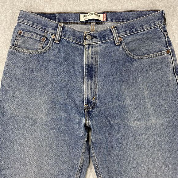 Levi's Strauss Co 550 Mens Jeans Blue 34x29 Relaxed Fit Faded Distressed Denim - Picture 2 of 16